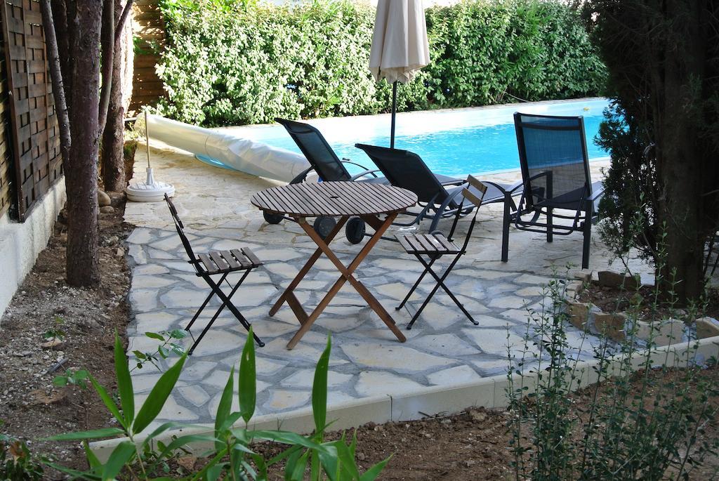 Appartamento En Avignon 30133 Les Angles Les Angles  Camera foto